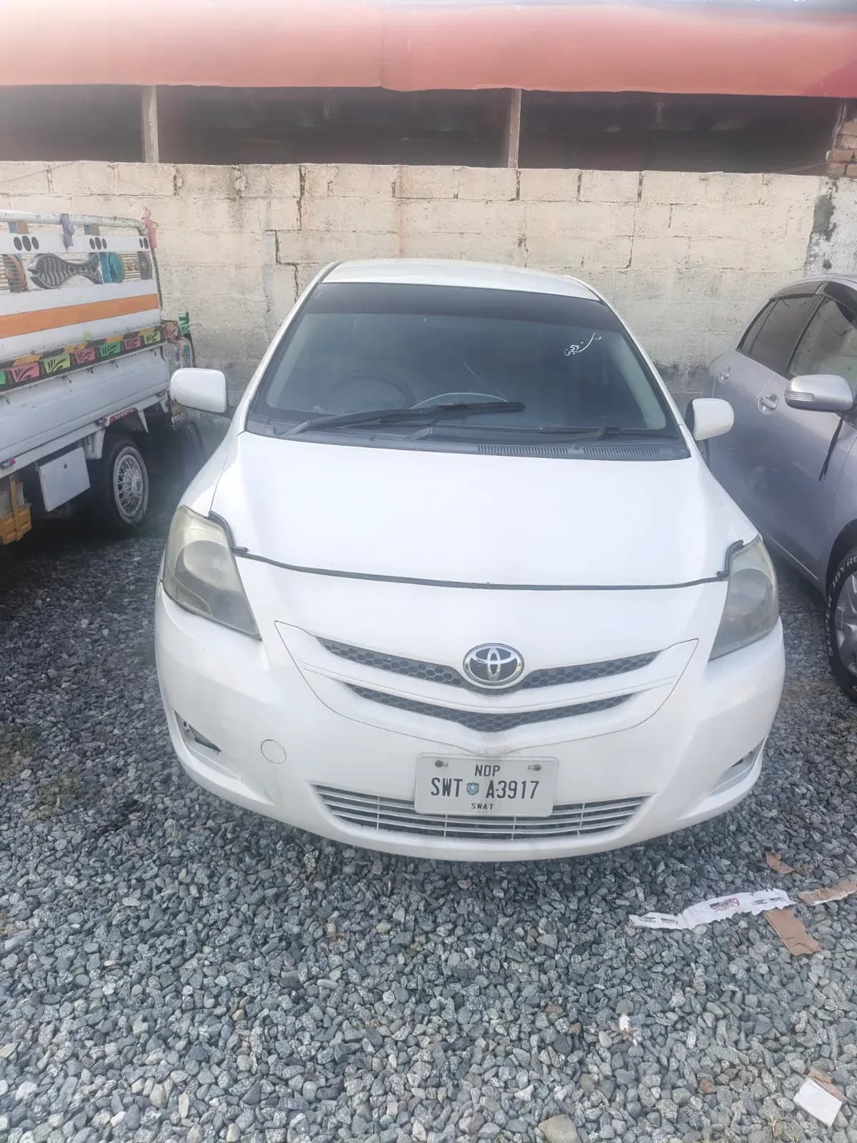 Toyota Belta 2005 — photo 1