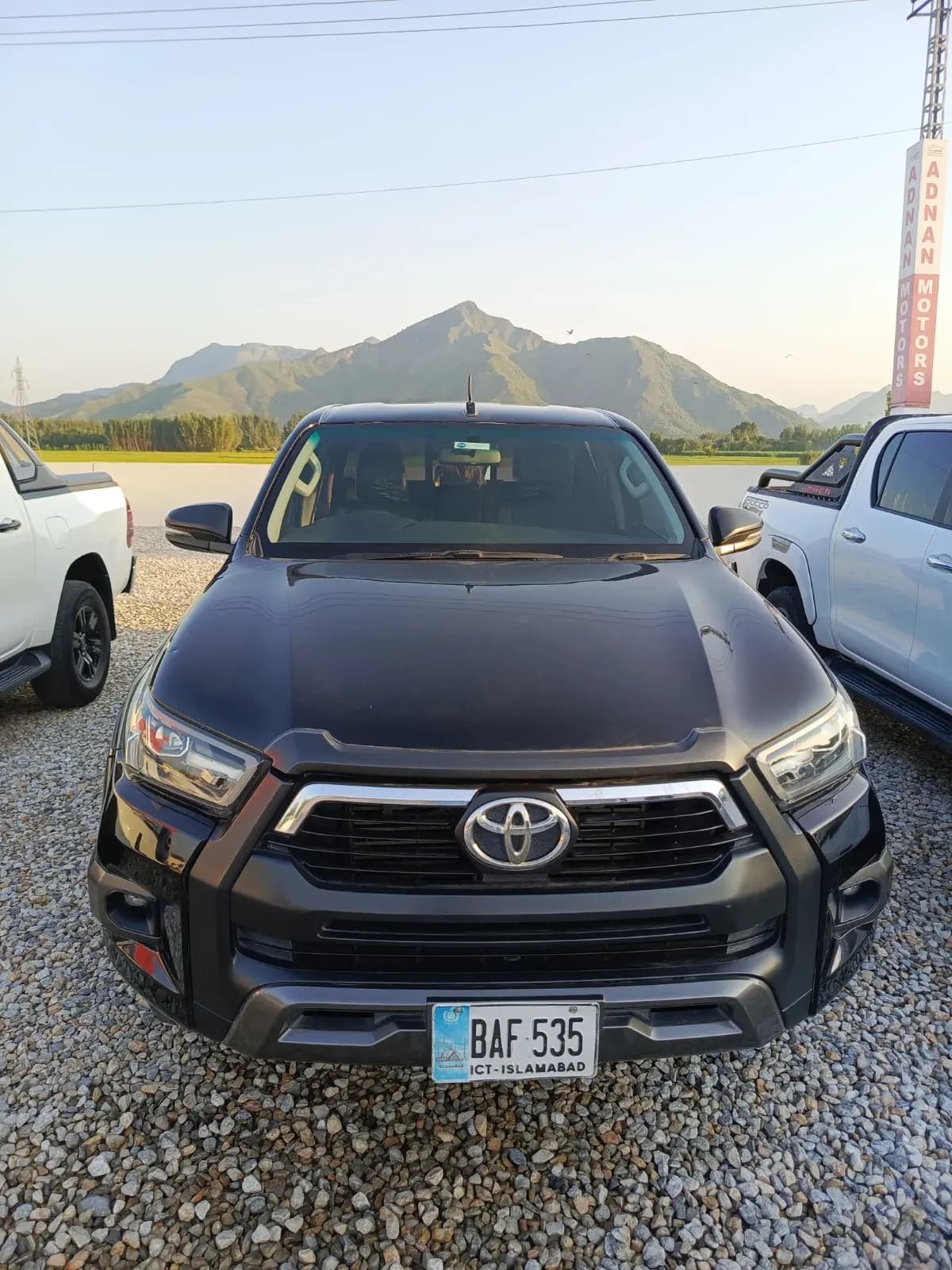 Toyota Hilux Revo 2022 — photo 1