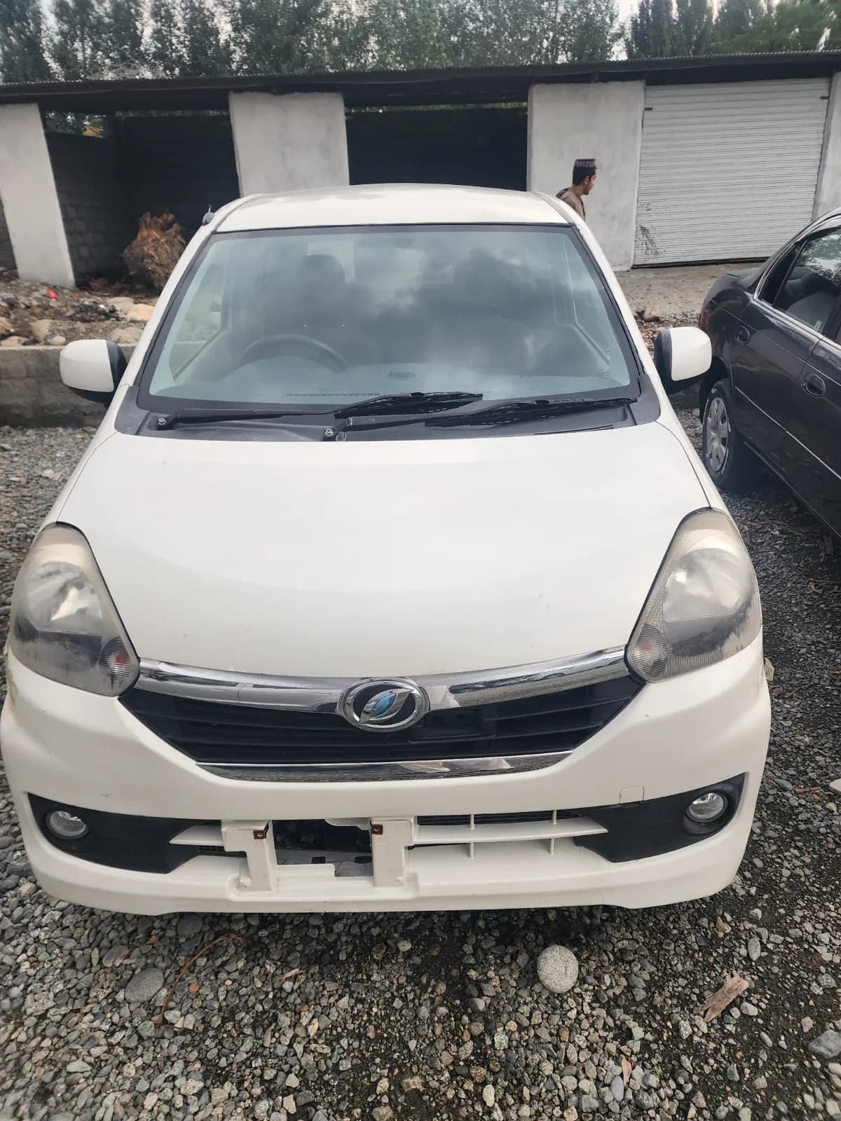 Daihatsu Mira e:S 2014 — photo 1