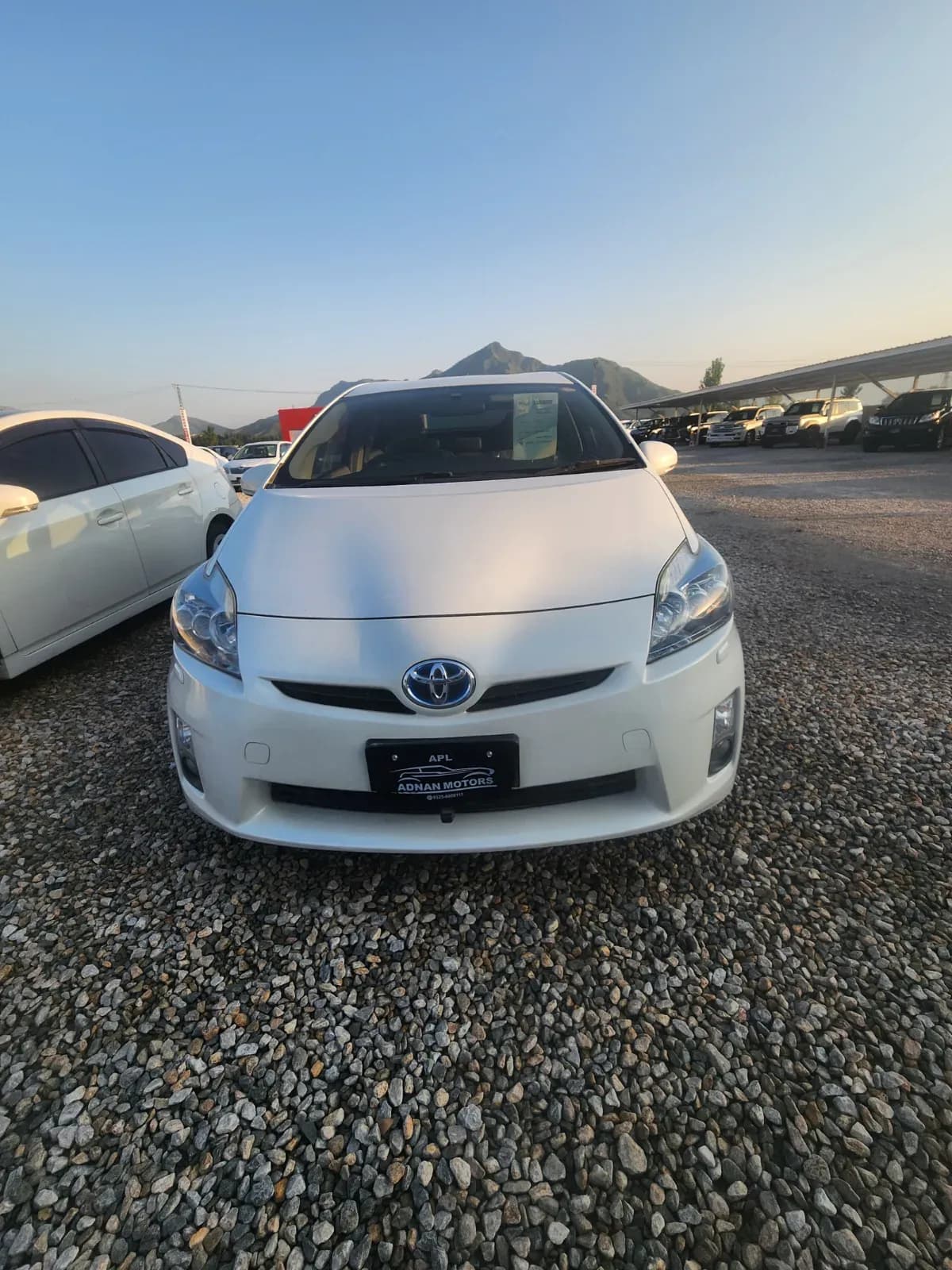 Toyota prius 2010 — photo 1