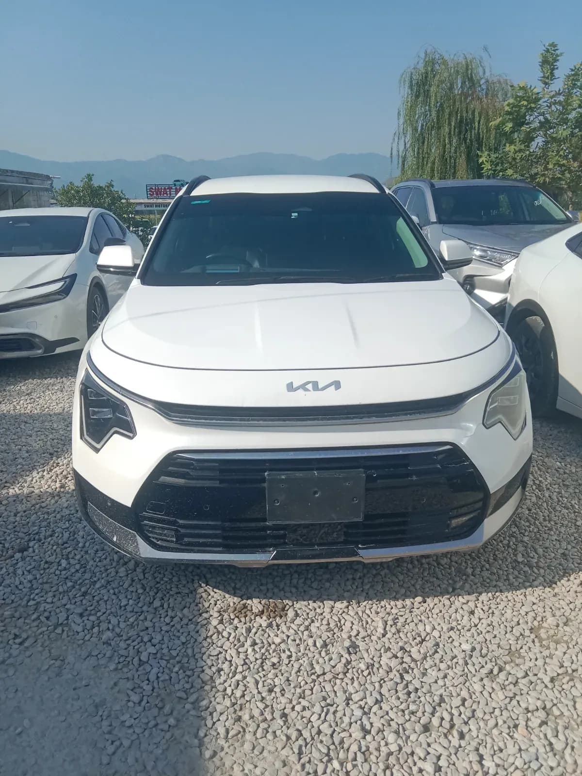 Kia Niro 2022 — photo 1