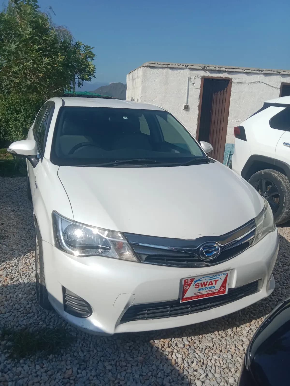 Toyota Corolla Axio 2014 — photo 1