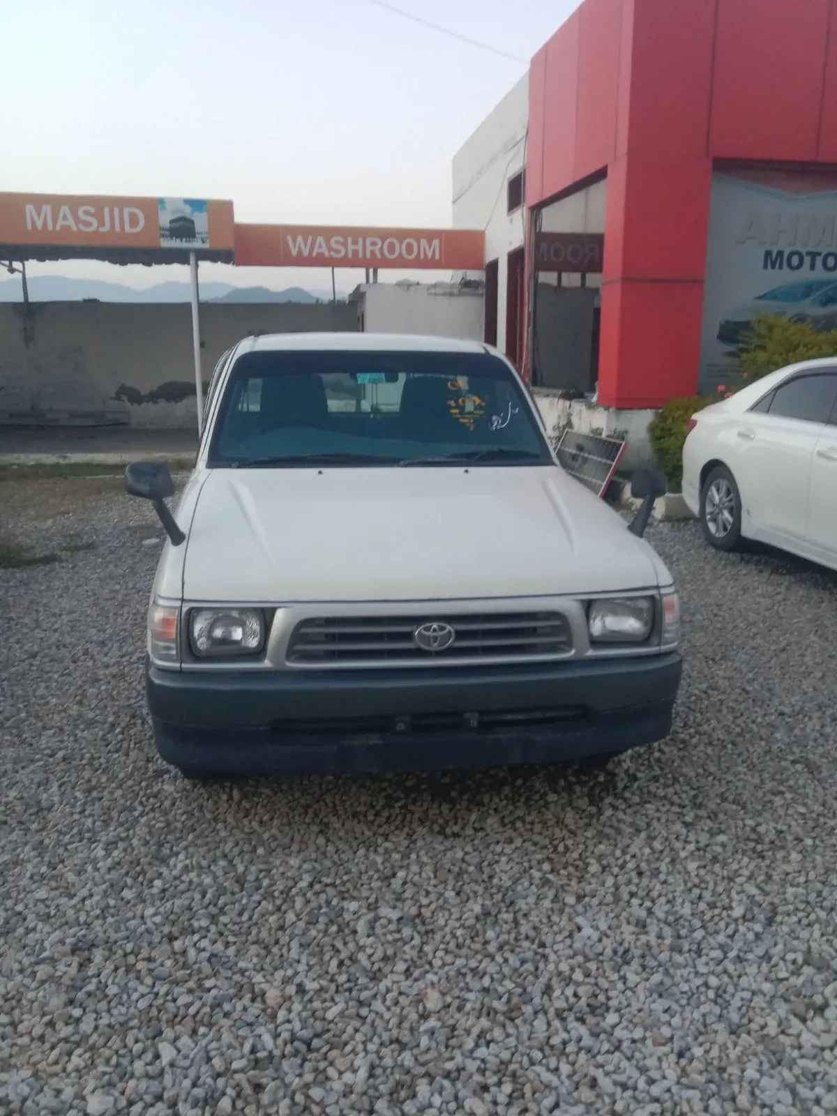 Toyota Hilux doutson 2000 — photo 1