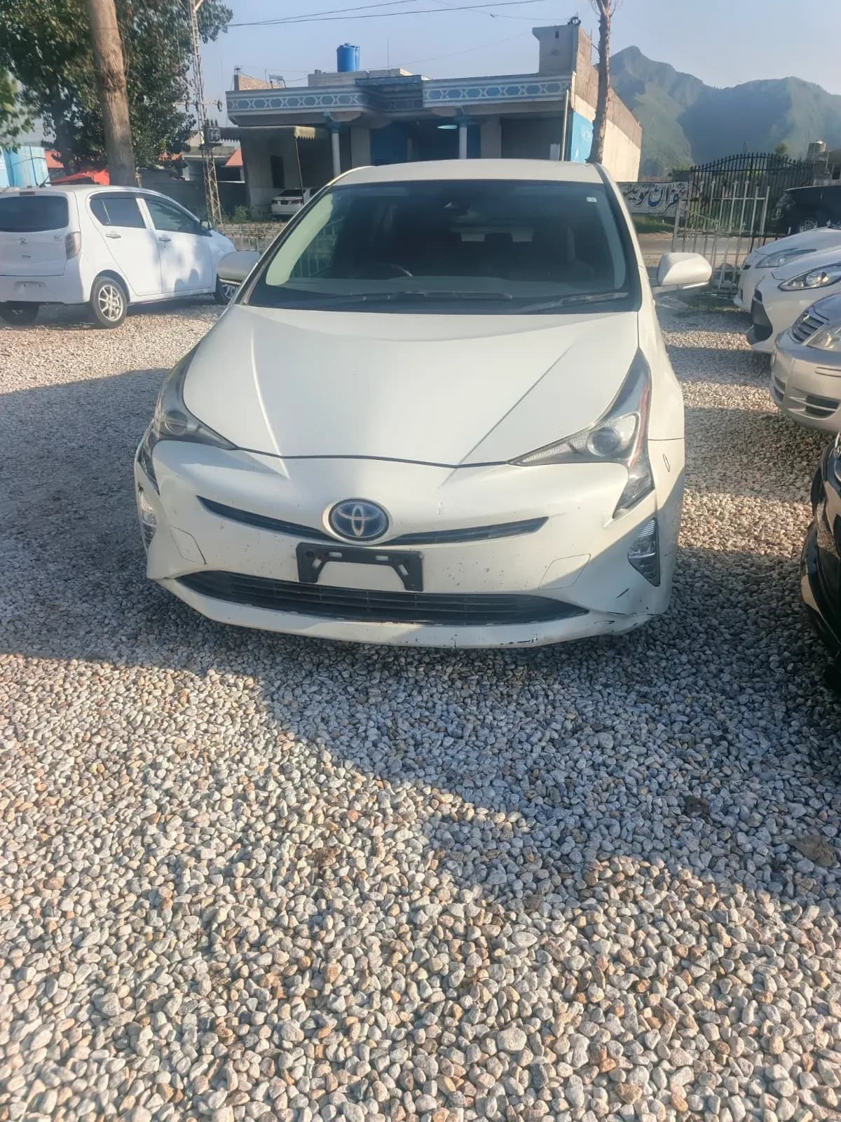 Toyota Prius-S 2017 – NCP car for sale in Malakand, Chakdara pul Saokaie