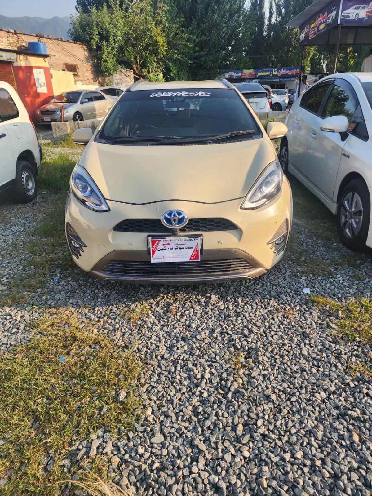 Toyota aqua full option 2020 — photo 1