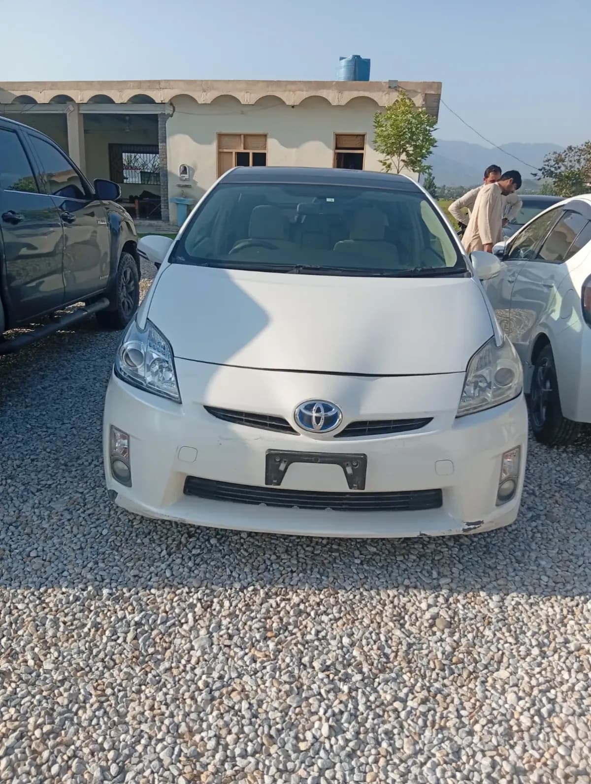 Toyota Prius 2010 — photo 1