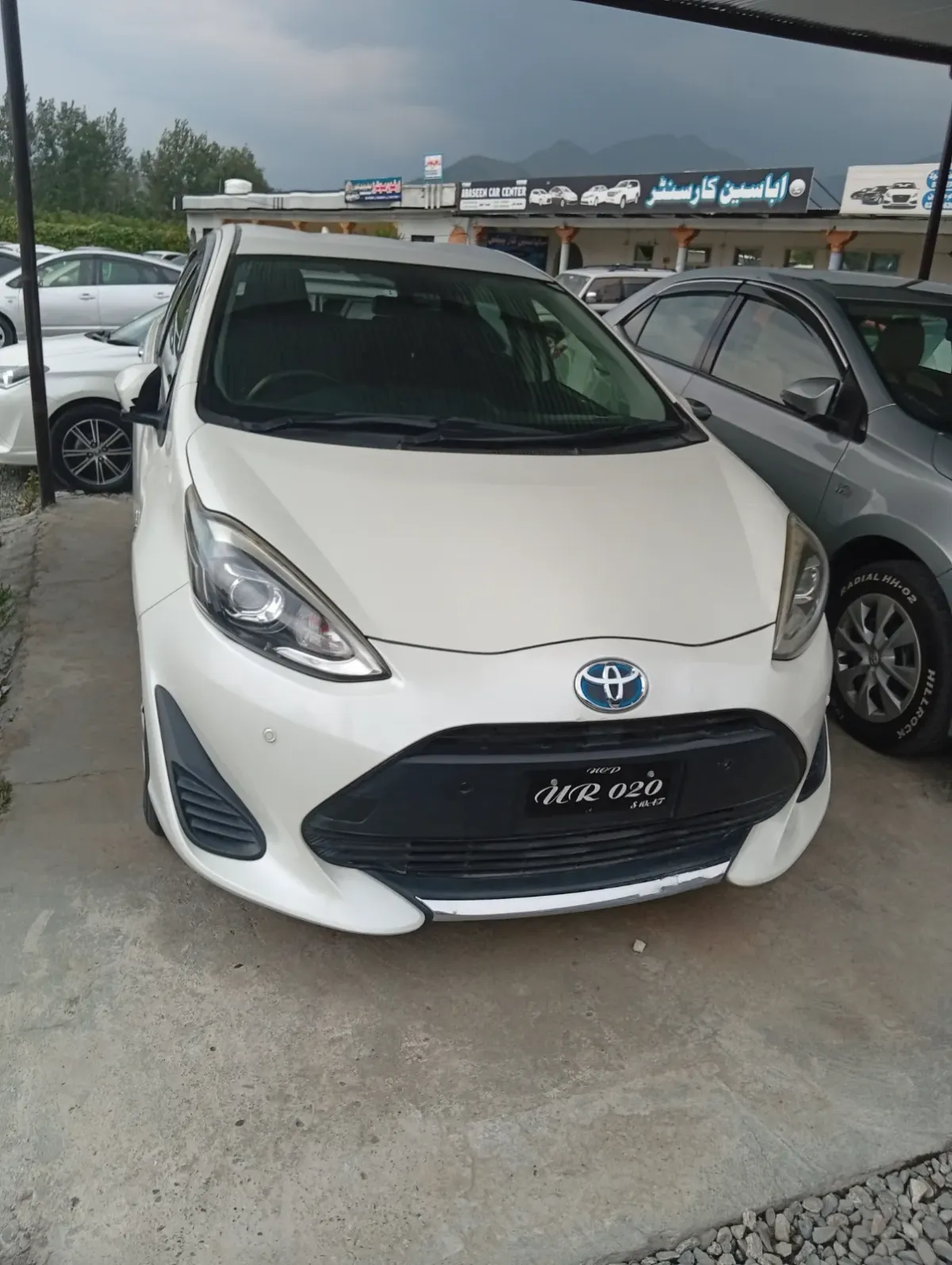 Toyota Aqua 2018 — photo 1