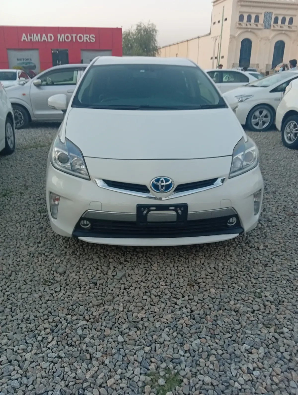 Toyota Prius 2012 — photo 1