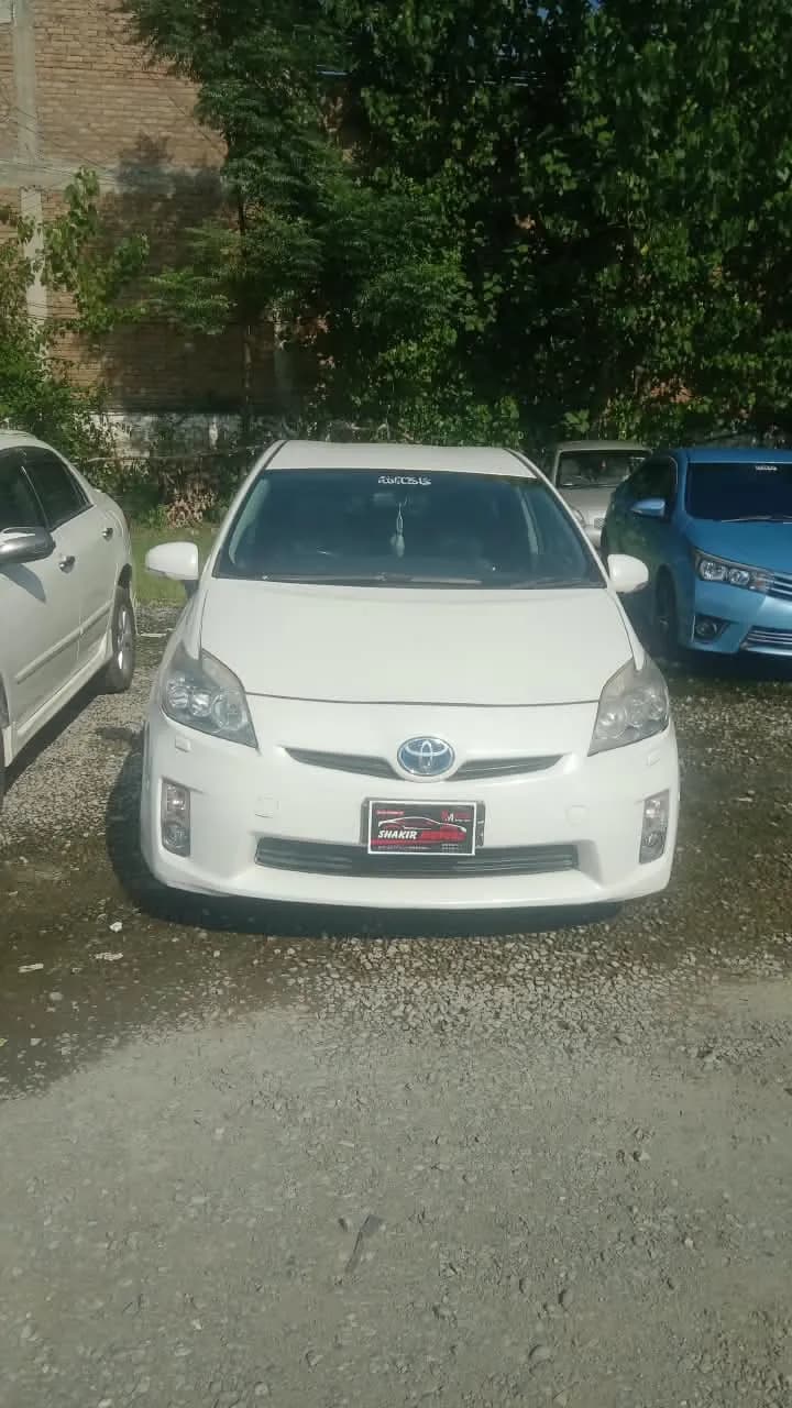 Toyota Prius 2010 — photo 1