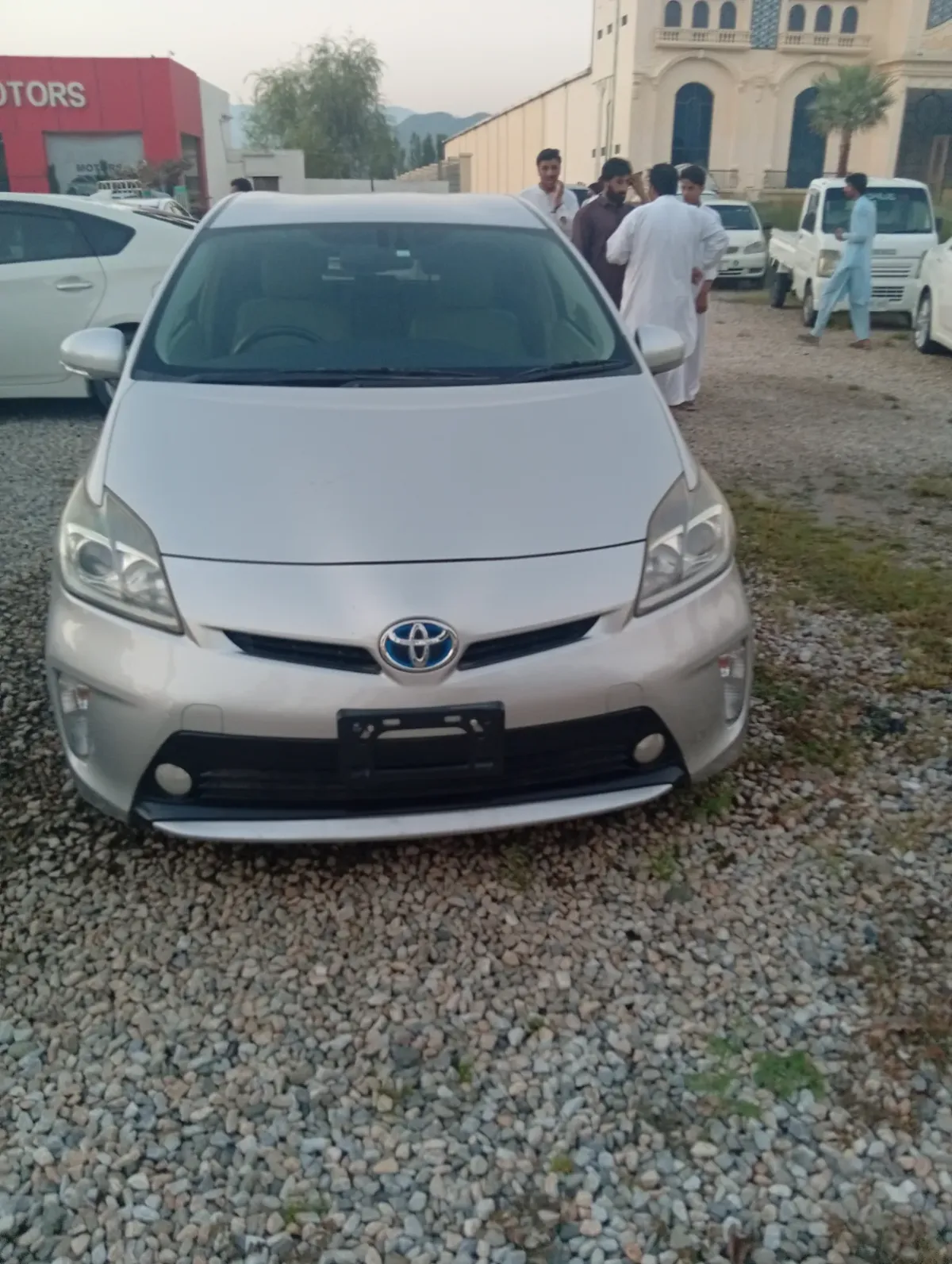 Toyota Prius 2012 — photo 1
