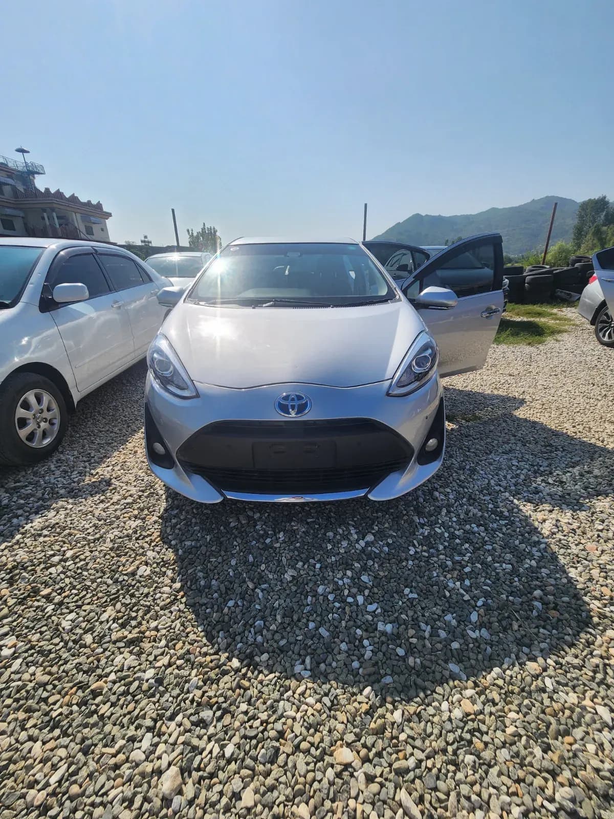 Toyota Aqua 2020 — photo 1